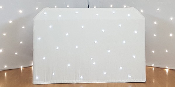 whitebooth-600-1